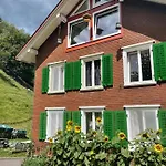 Old Loft Near Vaduz Apartamento
